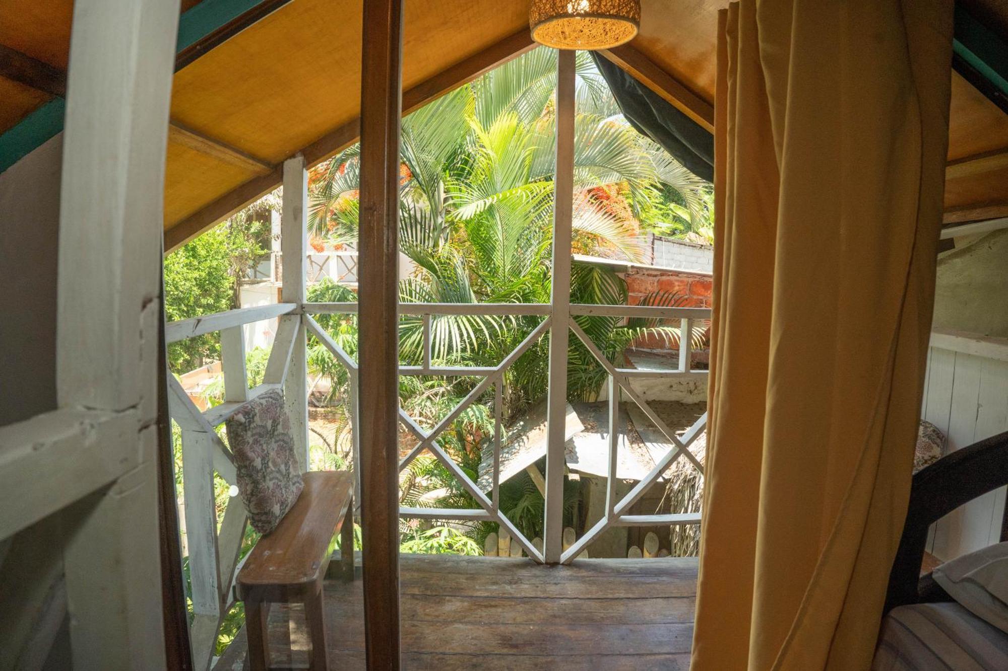 Bed And Breakfast Puerto López 外观 照片