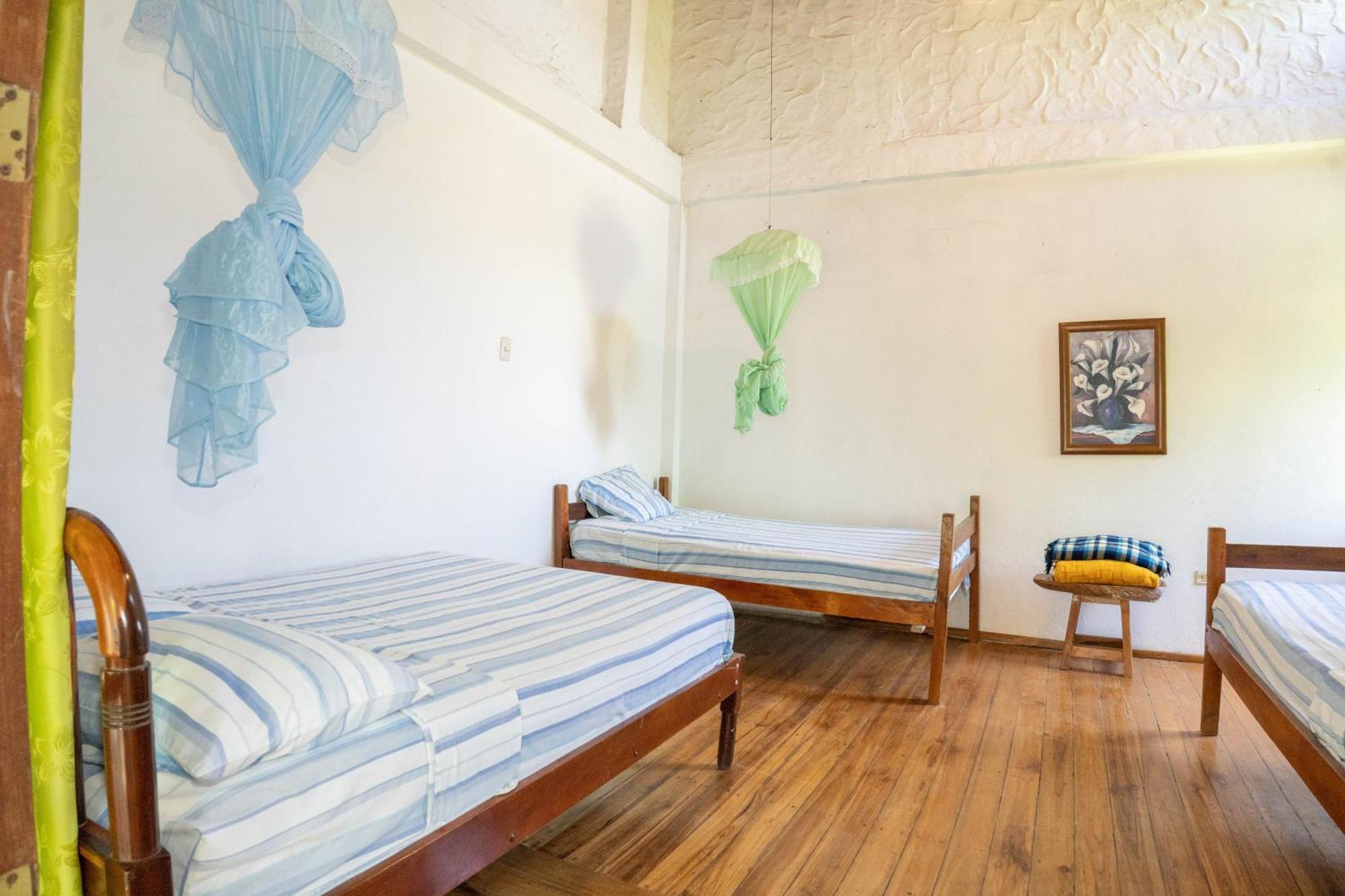 Bed And Breakfast Puerto López 外观 照片