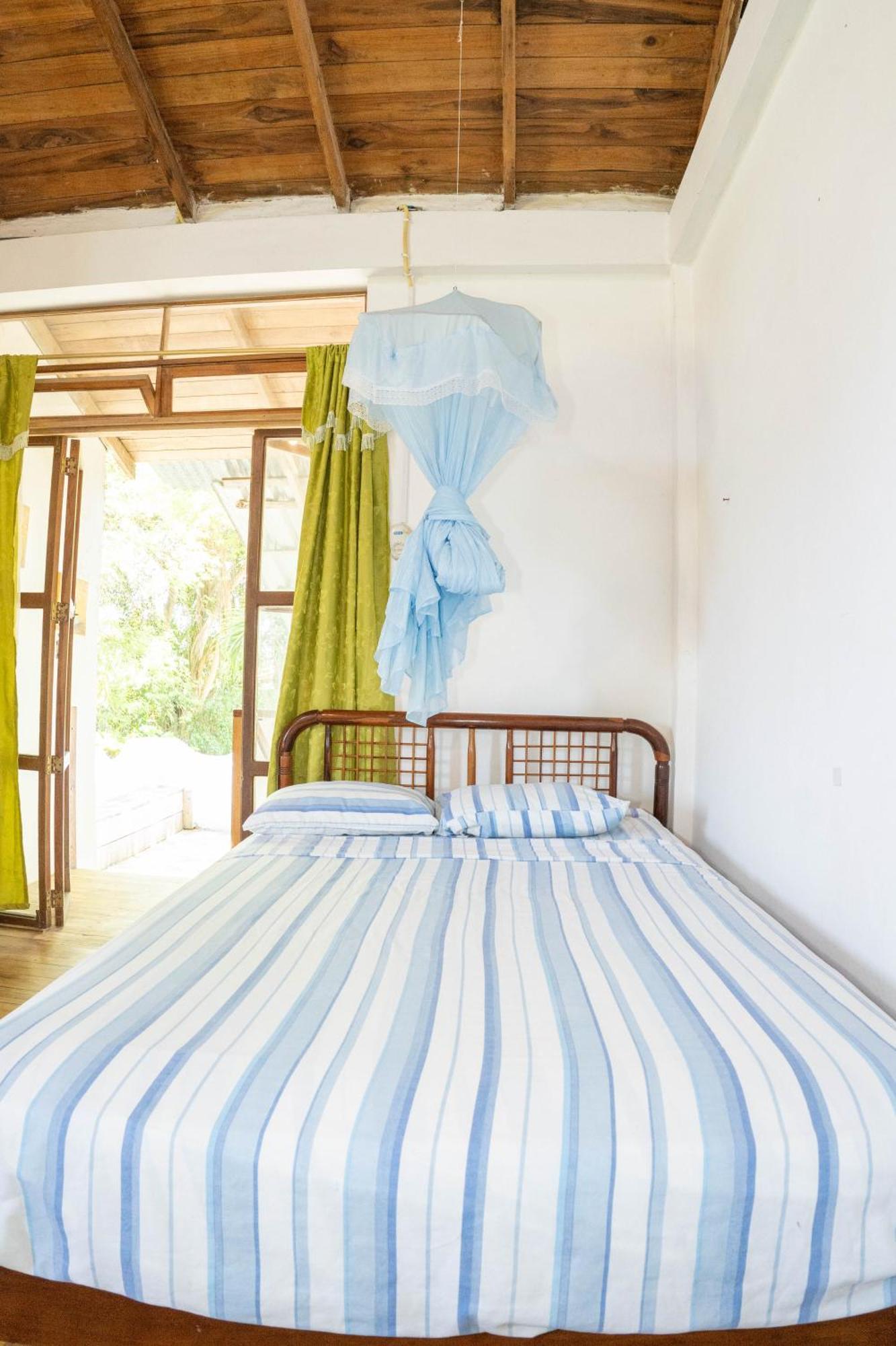 Bed And Breakfast Puerto López 外观 照片