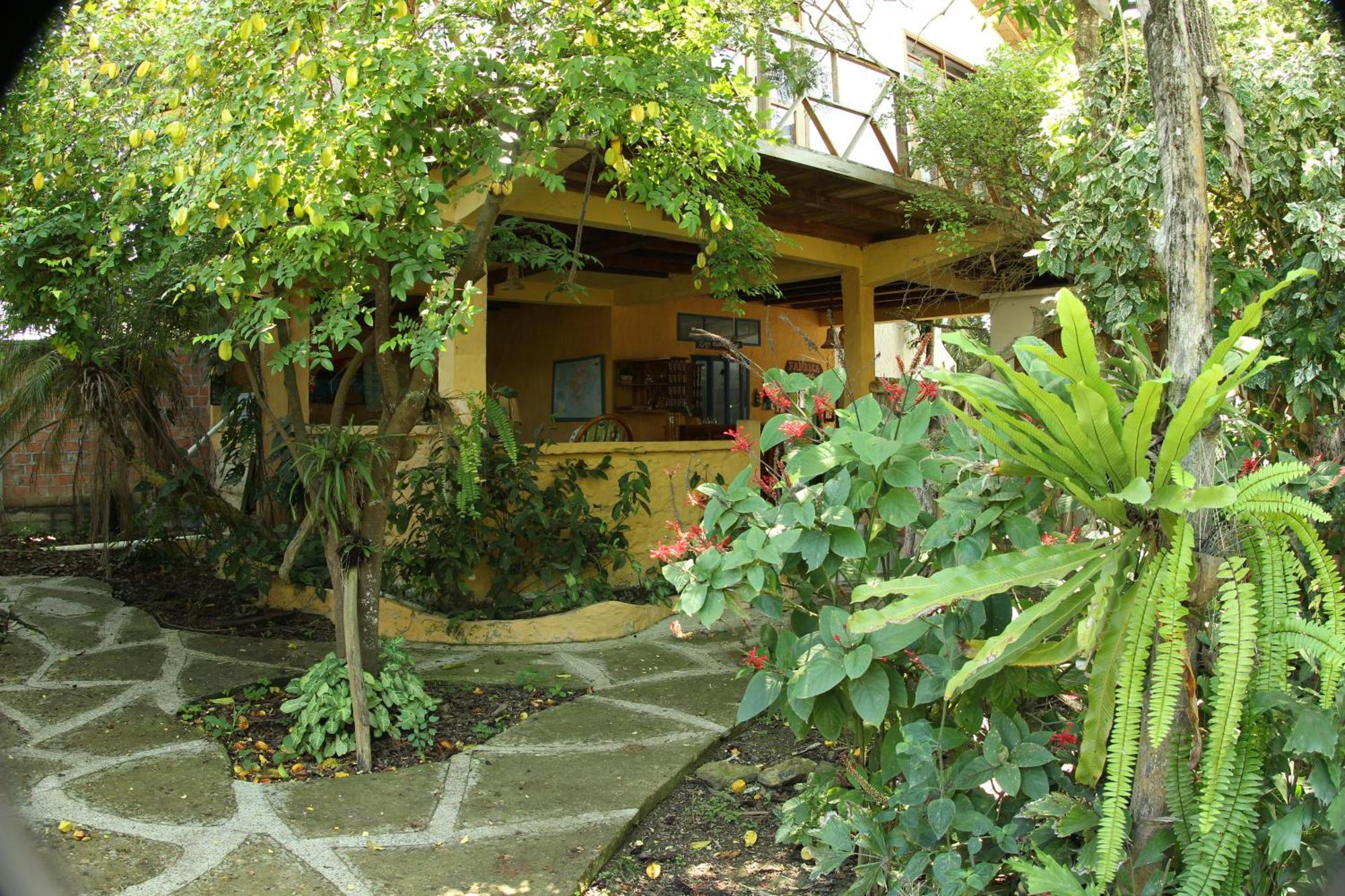 Bed And Breakfast Puerto López 外观 照片